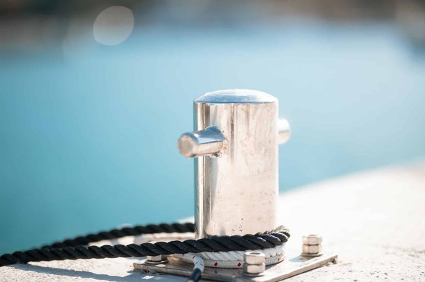 Bornes escamotables pour particuliers : pourquoi faire appel à un professionnel lors de son installation ?